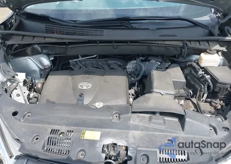 2017 Toyota Highlander Xle из США, поврежденный, VIN 5TDJZRFH9HS483122